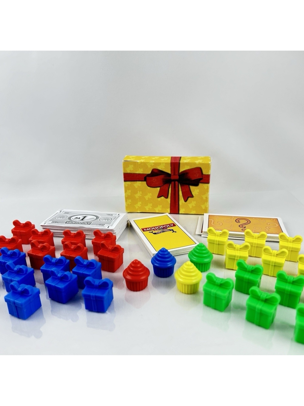 Hasbro Monopoly Junior Party 2011 Replacement Pieces Box, Cupcakes & Presents